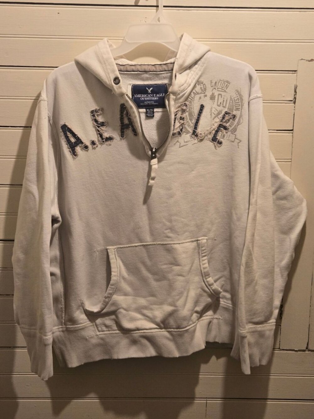 American Eagle Outfitters Hoodie Mens XL Quarter Zip Fleece White Distressed